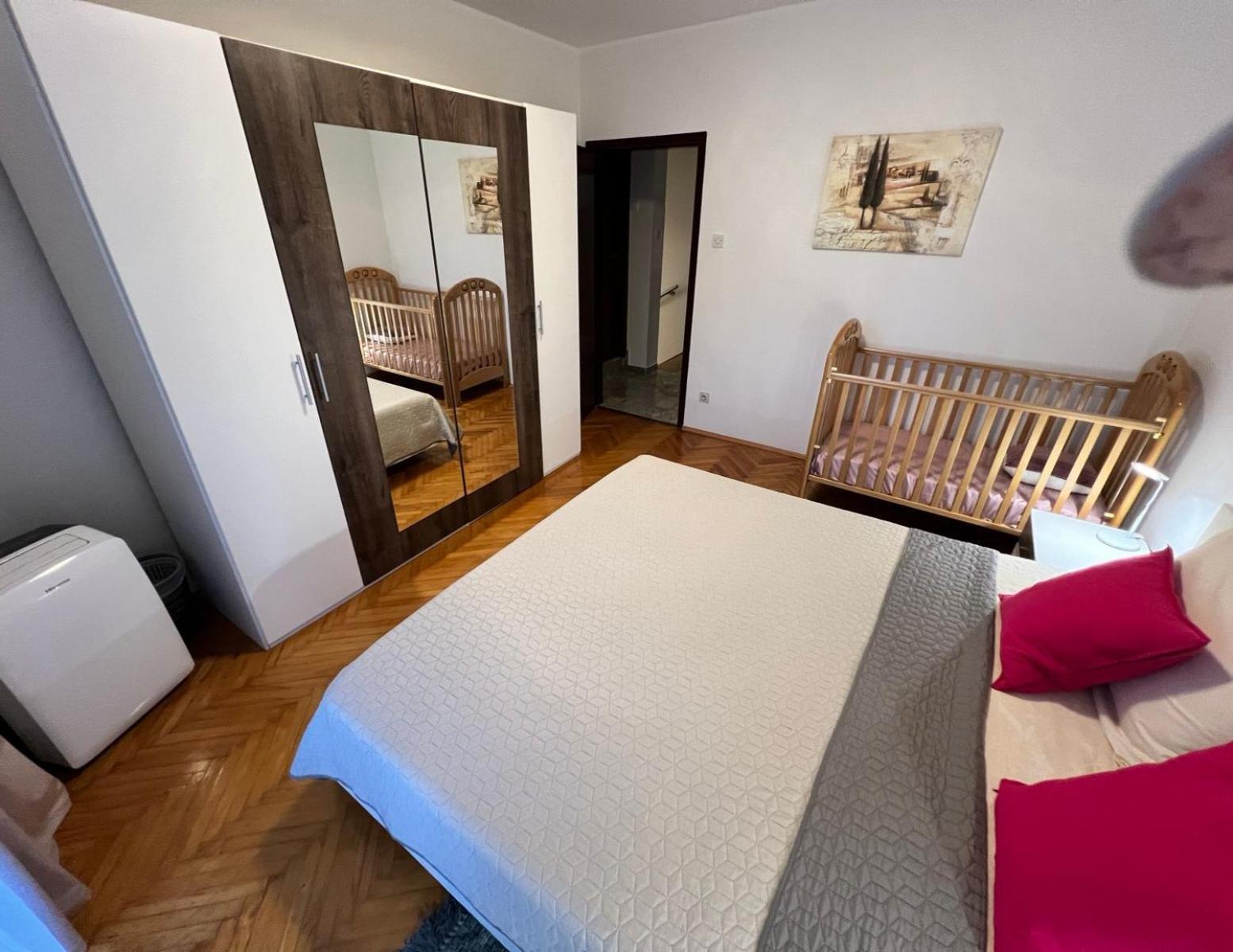 Apartment Tigo - 2 Bedrooms, 2 Bathrooms, Terrace And Big Garden 法扎纳 外观 照片
