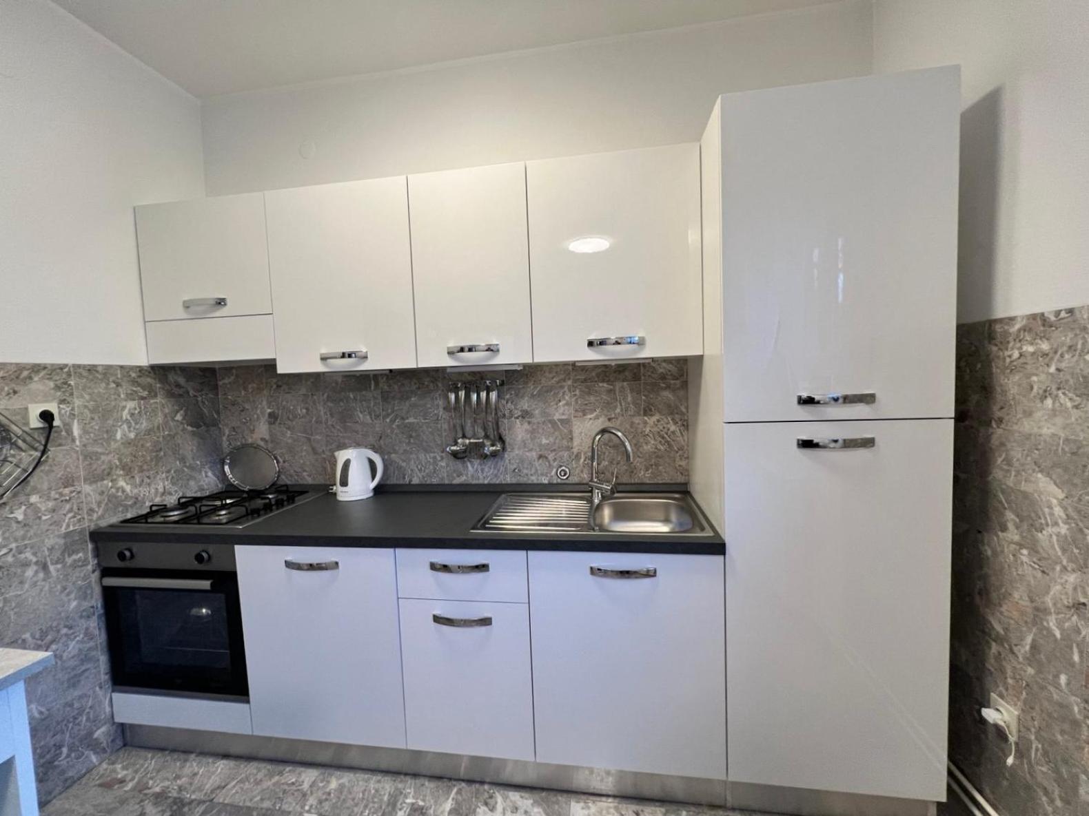 Apartment Tigo - 2 Bedrooms, 2 Bathrooms, Terrace And Big Garden 法扎纳 外观 照片